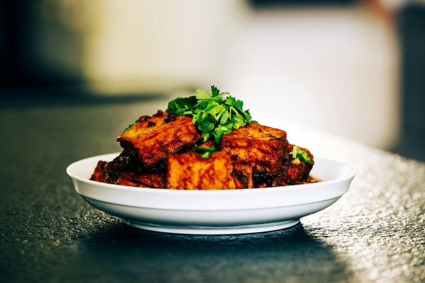 How Can You Maintain a Balanced Diet During Work Hours?